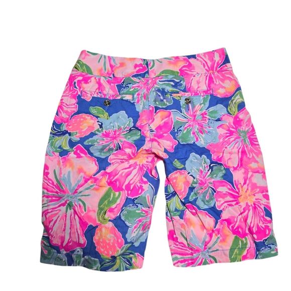 Lilly Pulitzer Chipper Floral Shorts 10" Inseam Size 00 - Picture 2 of 3